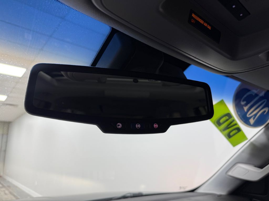 2015 Cadillac Escalade Image 39