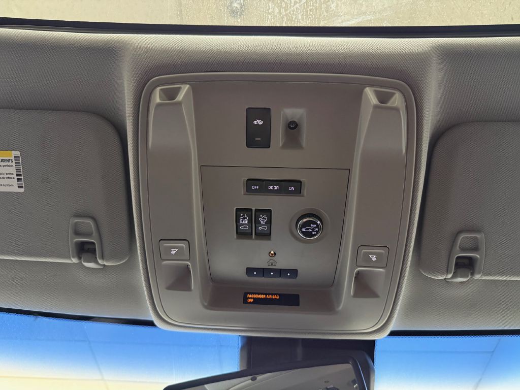 2015 Cadillac Escalade Image 40