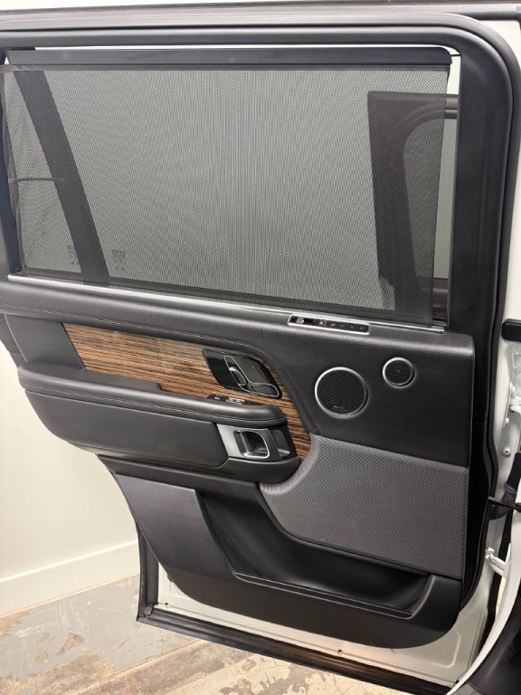 2018 Land Rover Range Rover Image 26