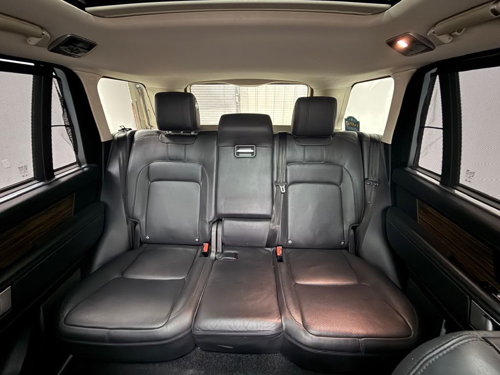 2018 Land Rover Range Rover Image 28