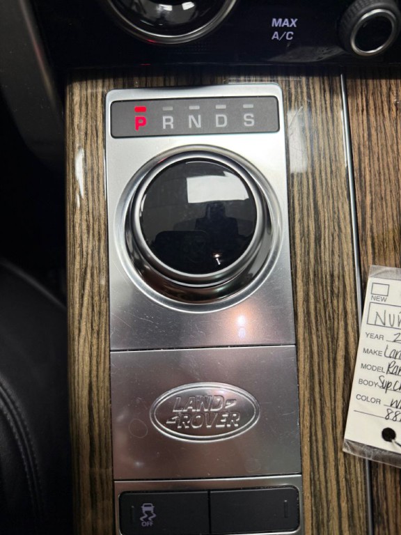 2018 Land Rover Range Rover Image 31