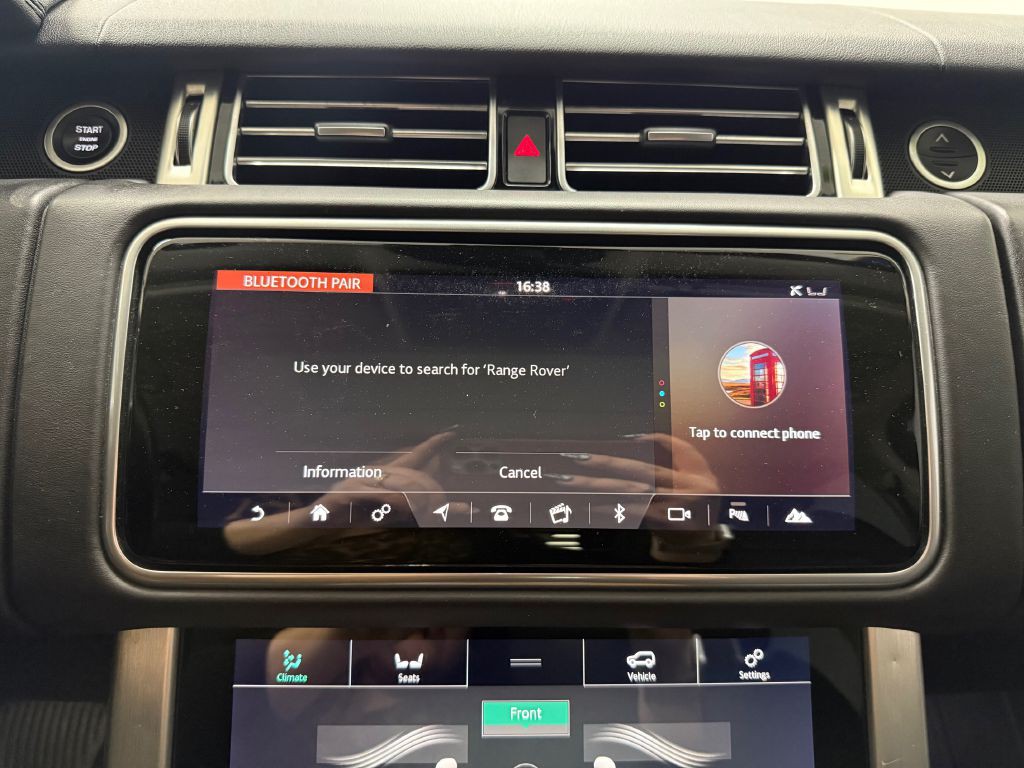 2018 Land Rover Range Rover Image 37