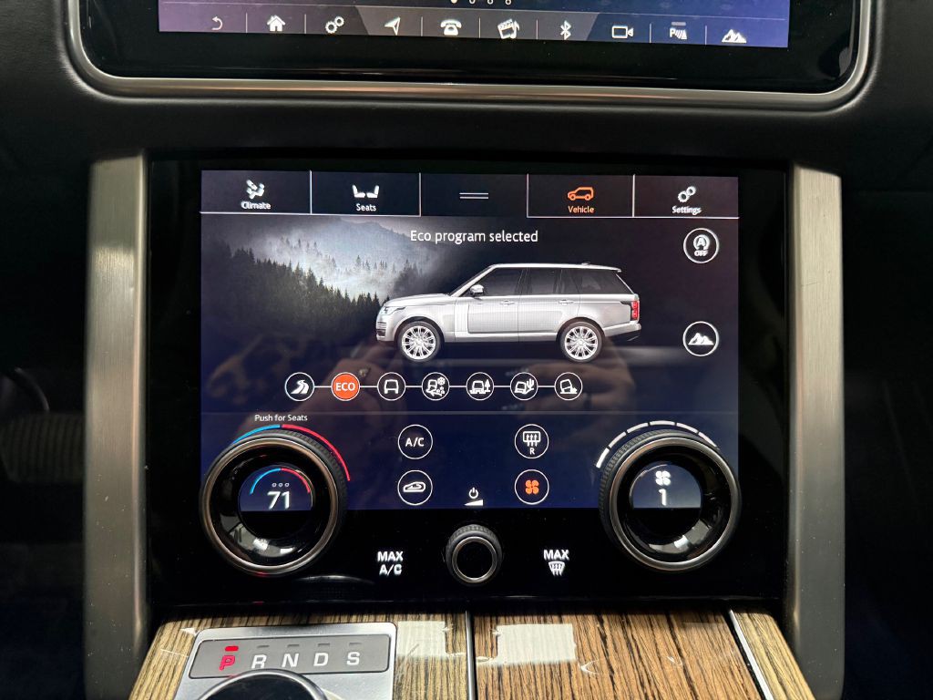 2018 Land Rover Range Rover Image 44