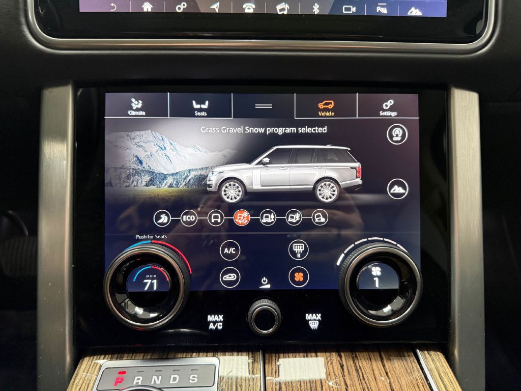 2018 Land Rover Range Rover Image 45