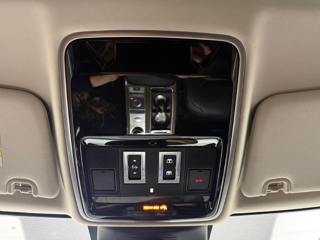 2018 Land Rover Range Rover Image 51