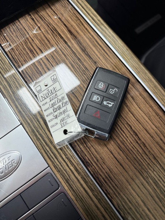 2018 Land Rover Range Rover Image 53