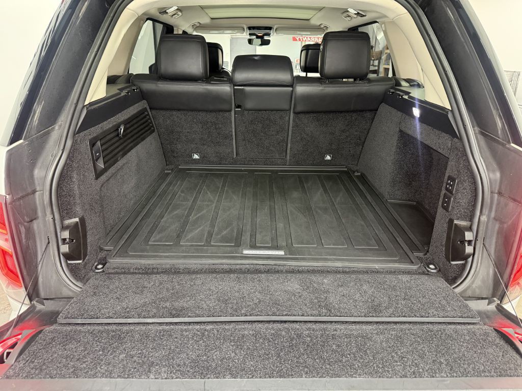 2018 Land Rover Range Rover Image 19