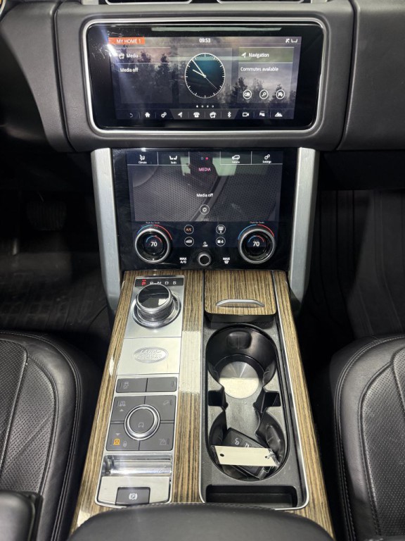 2018 Land Rover Range Rover Image 29