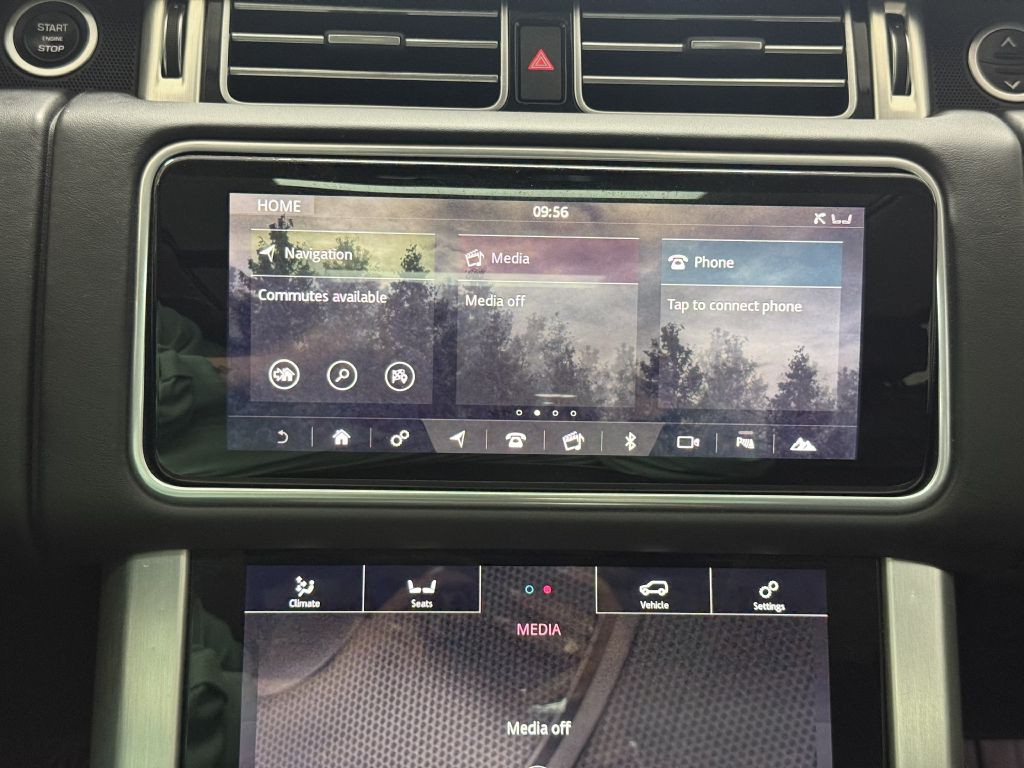 2018 Land Rover Range Rover Image 34