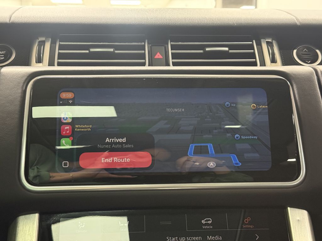 2018 Land Rover Range Rover Image 38