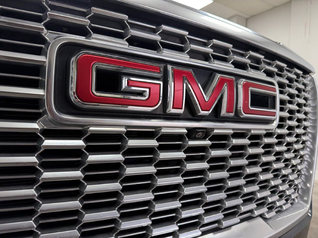 2021 GMC Yukon Image 13