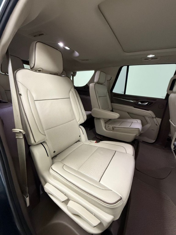 2021 GMC Yukon Image 23