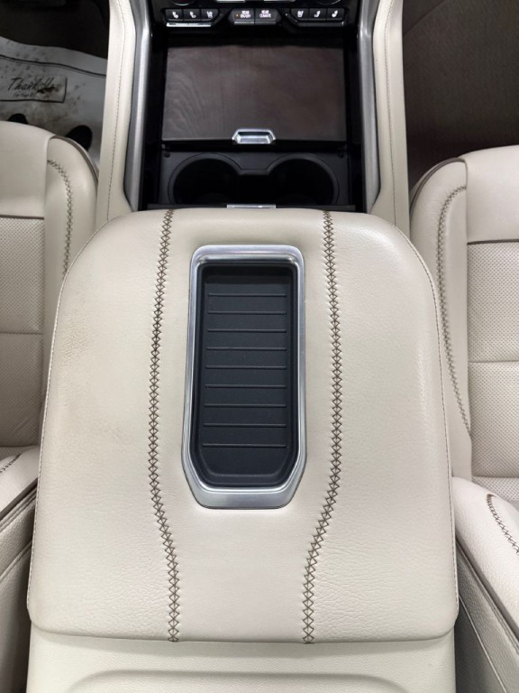 2021 GMC Yukon Image 35