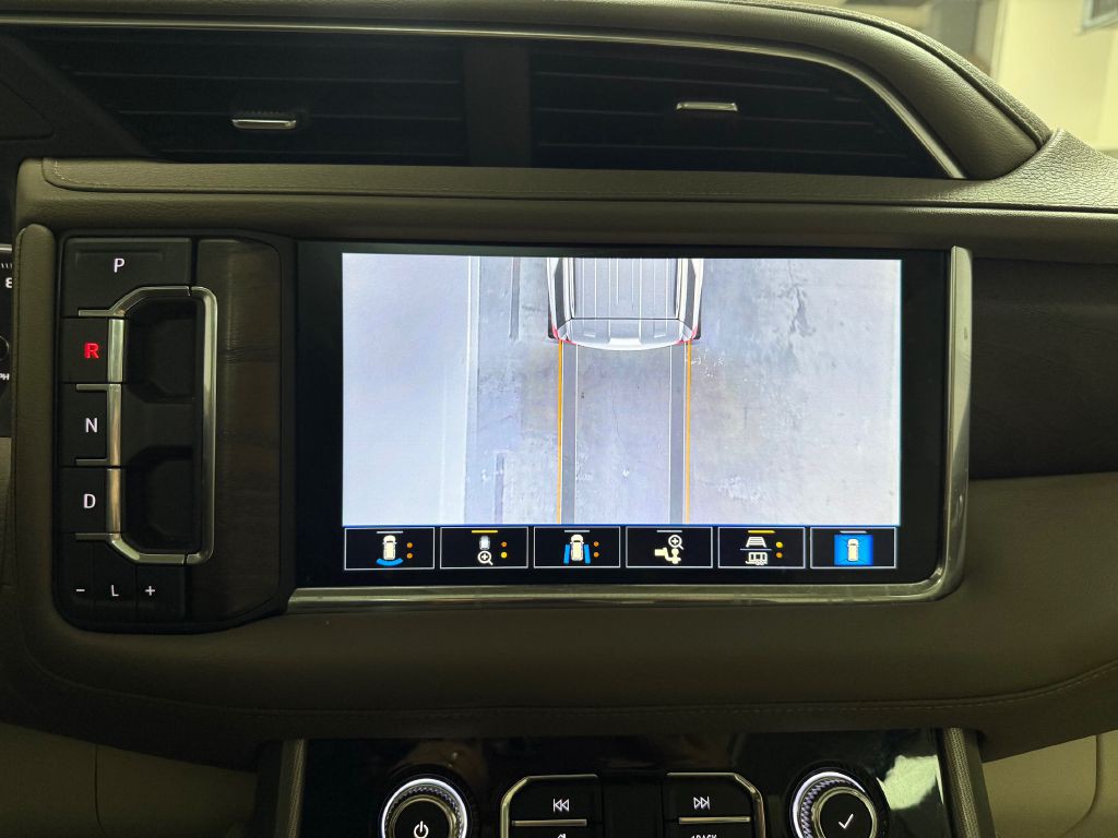 2021 GMC Yukon Image 39