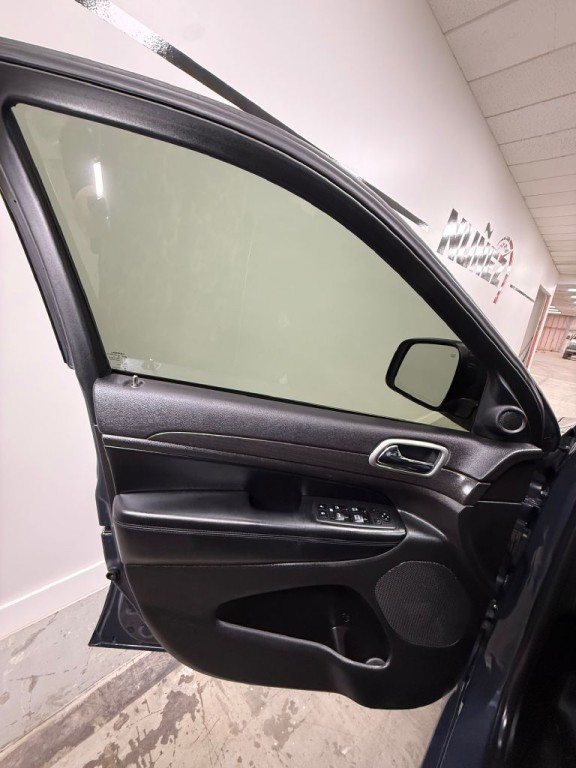 2018 Jeep Grand Cherokee Image 16