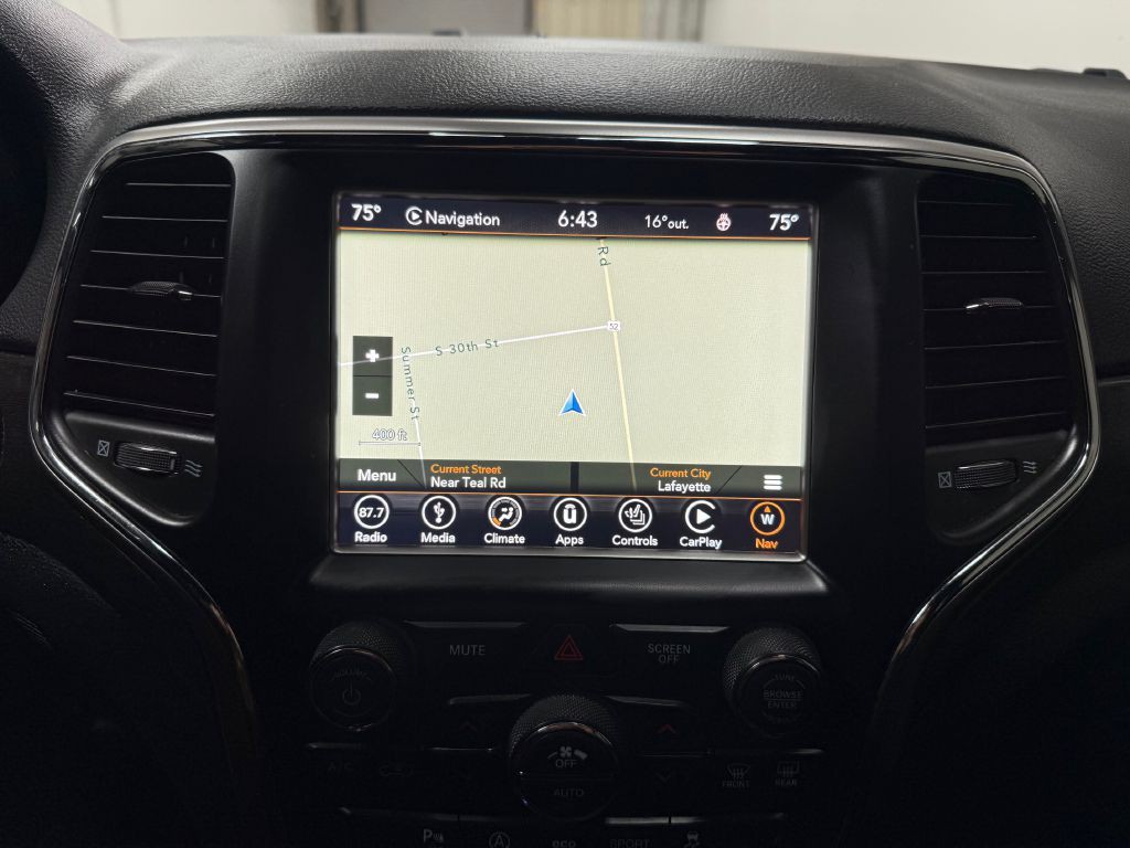 2018 Jeep Grand Cherokee Image 32