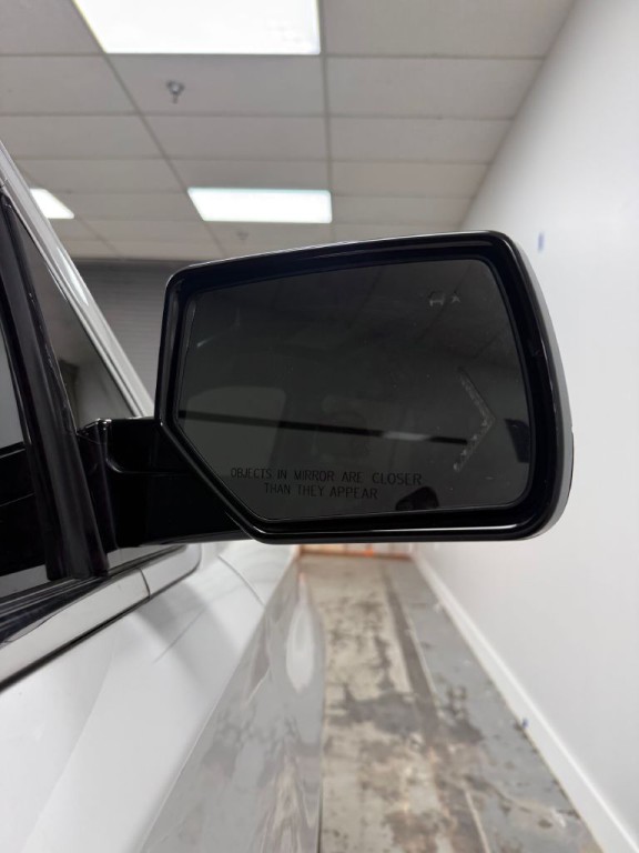 2017 Chevrolet Tahoe Image 8