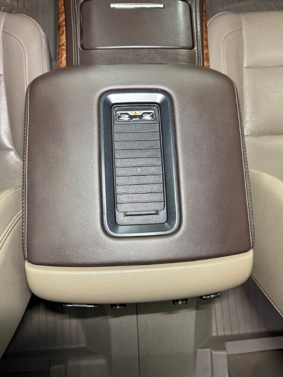 2017 Chevrolet Tahoe Image 30