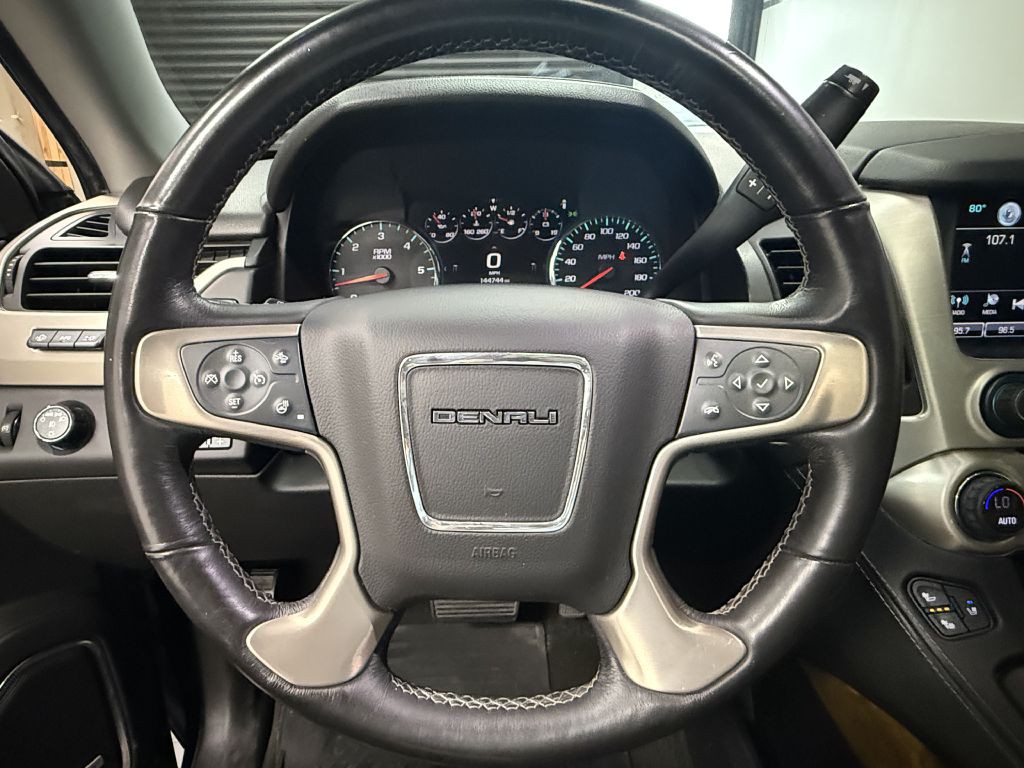 2017 GMC Yukon Image 27