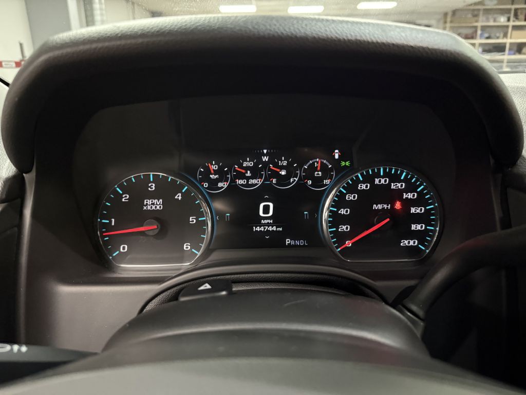 2017 GMC Yukon Image 28
