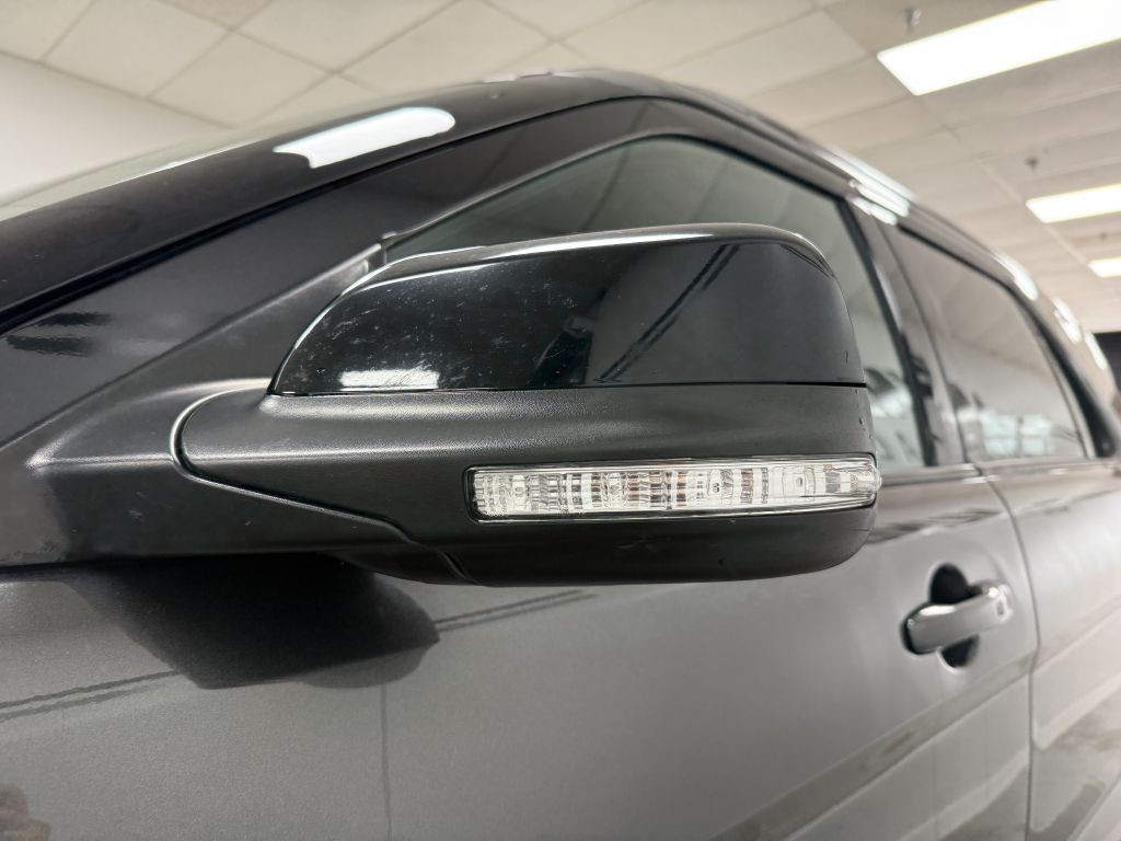 2018 Ford Explorer Image 9