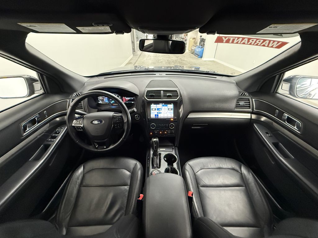 2018 Ford Explorer Image 14