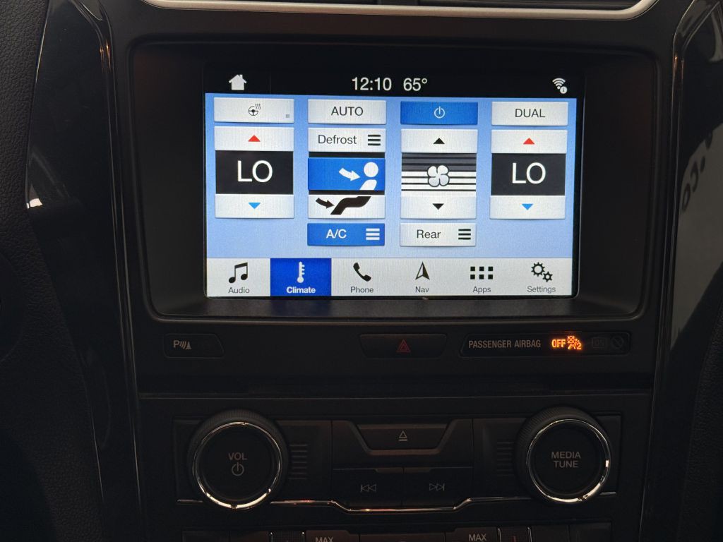2018 Ford Explorer Image 30