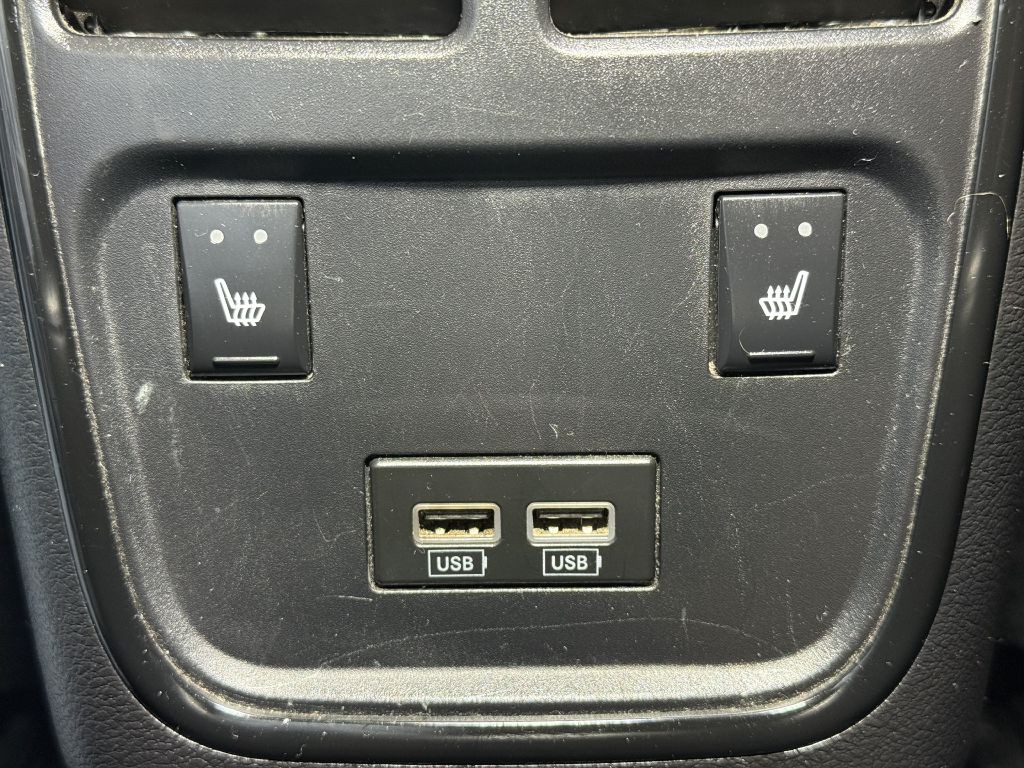 2021 Dodge Charger Image 21