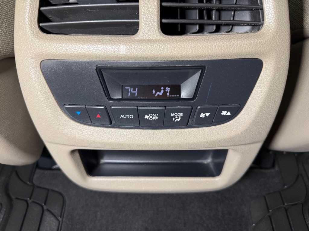 2018 Honda Pilot Image 19