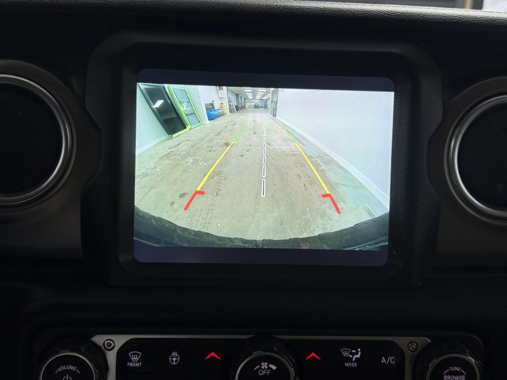 2018 Jeep Wrangler Unlimited Image 30