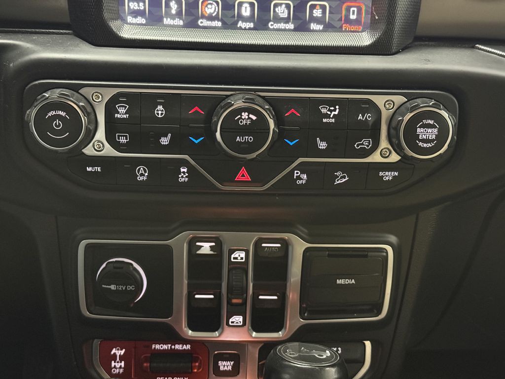 2018 Jeep Wrangler Unlimited Image 32
