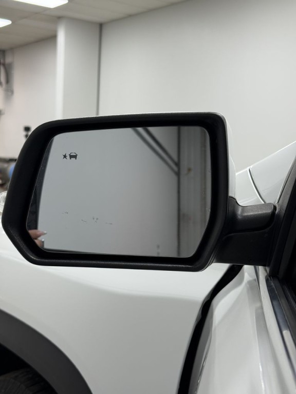 2020 GMC Acadia Image 12