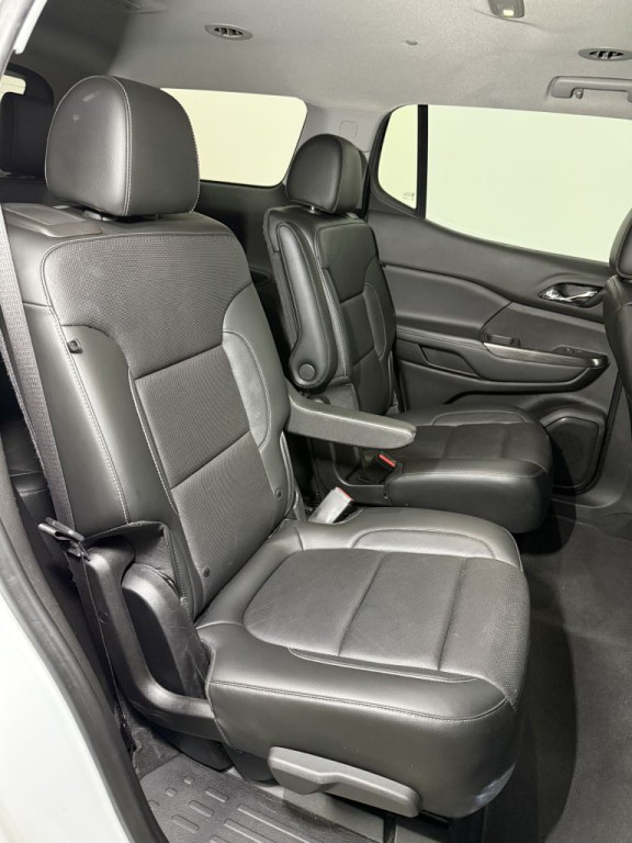 2020 GMC Acadia Image 19