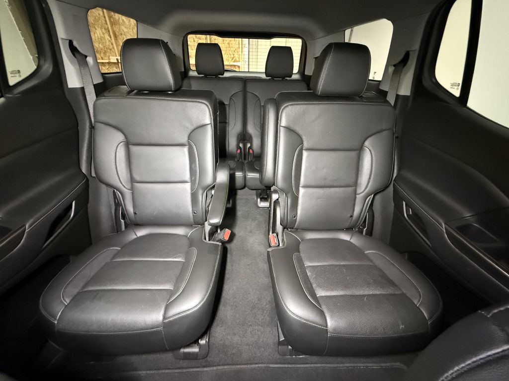 2020 GMC Acadia Image 21