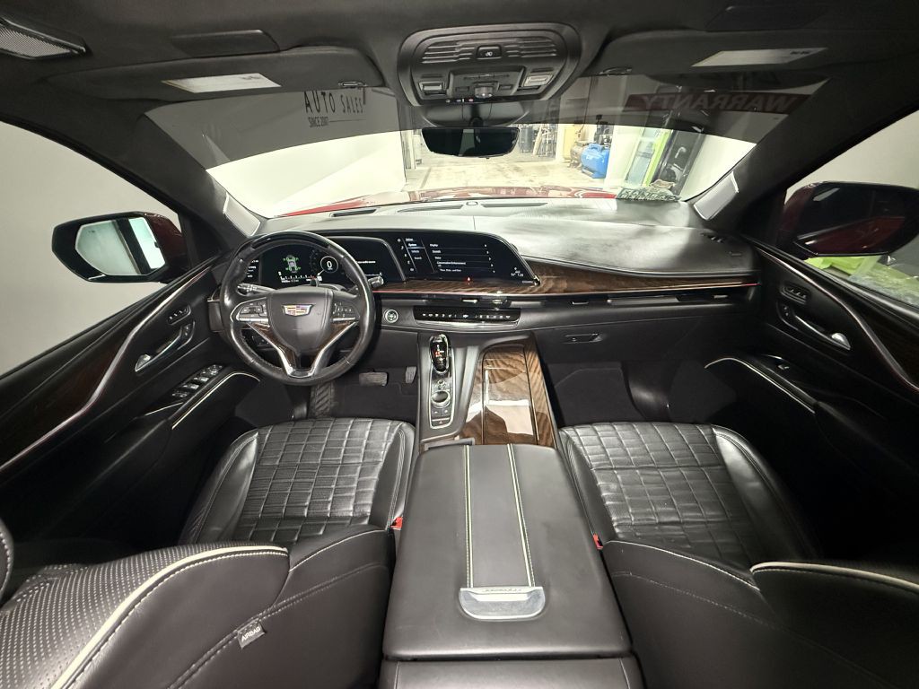 2021 Cadillac Escalade Image 17