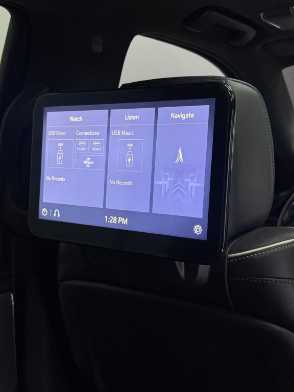 2021 Cadillac Escalade Image 18