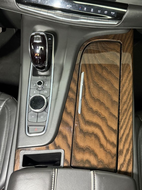 2021 Cadillac Escalade Image 27