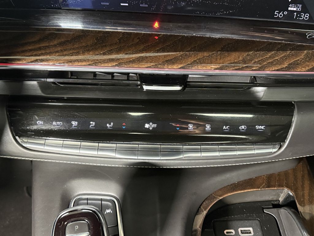 2021 Cadillac Escalade Image 29