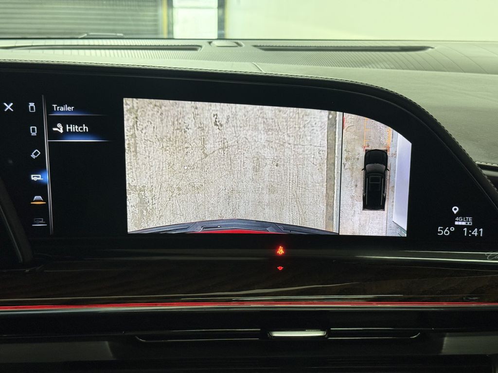 2021 Cadillac Escalade Image 40