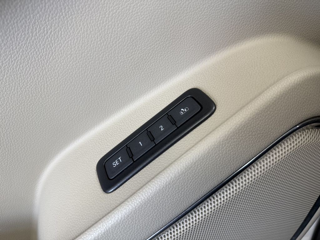 2017 GMC Yukon Image 15