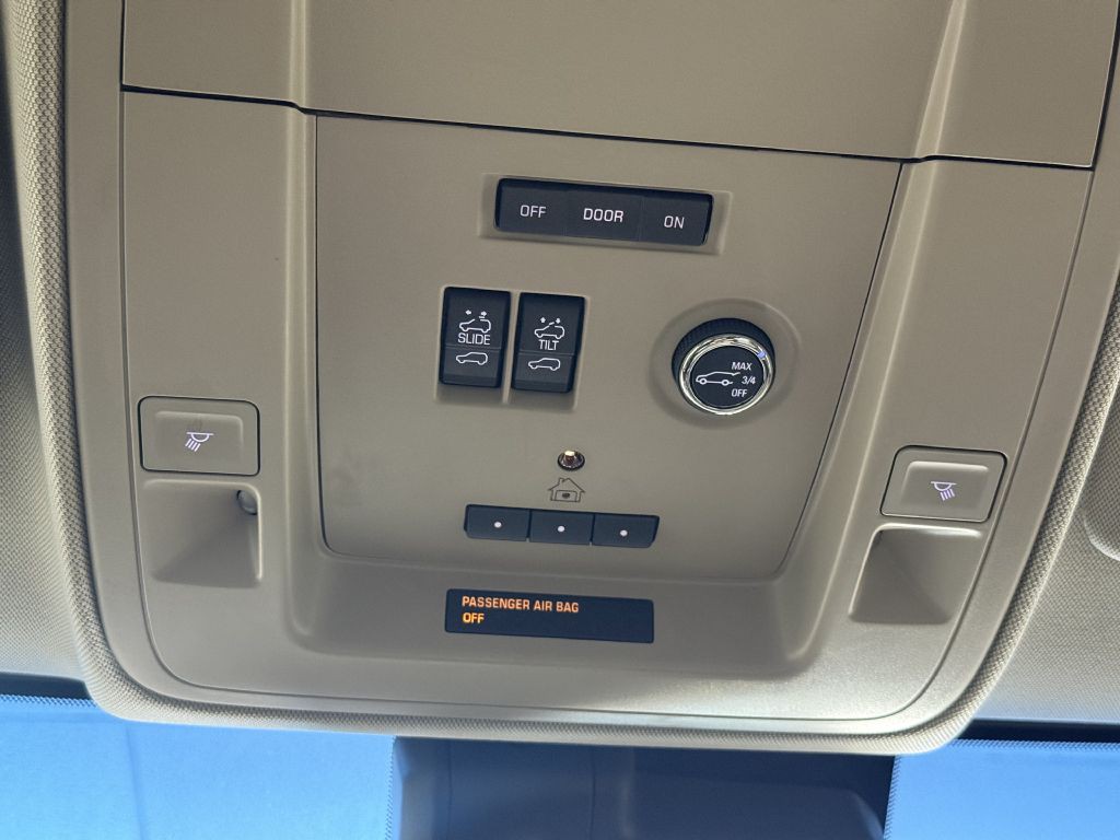 2017 GMC Yukon Image 36