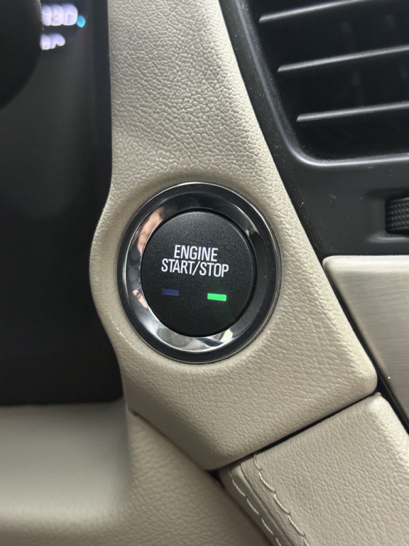 2017 GMC Yukon Image 44