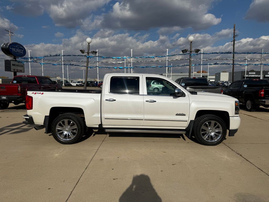 2017 Chevrolet Silverado 1500 Image 2