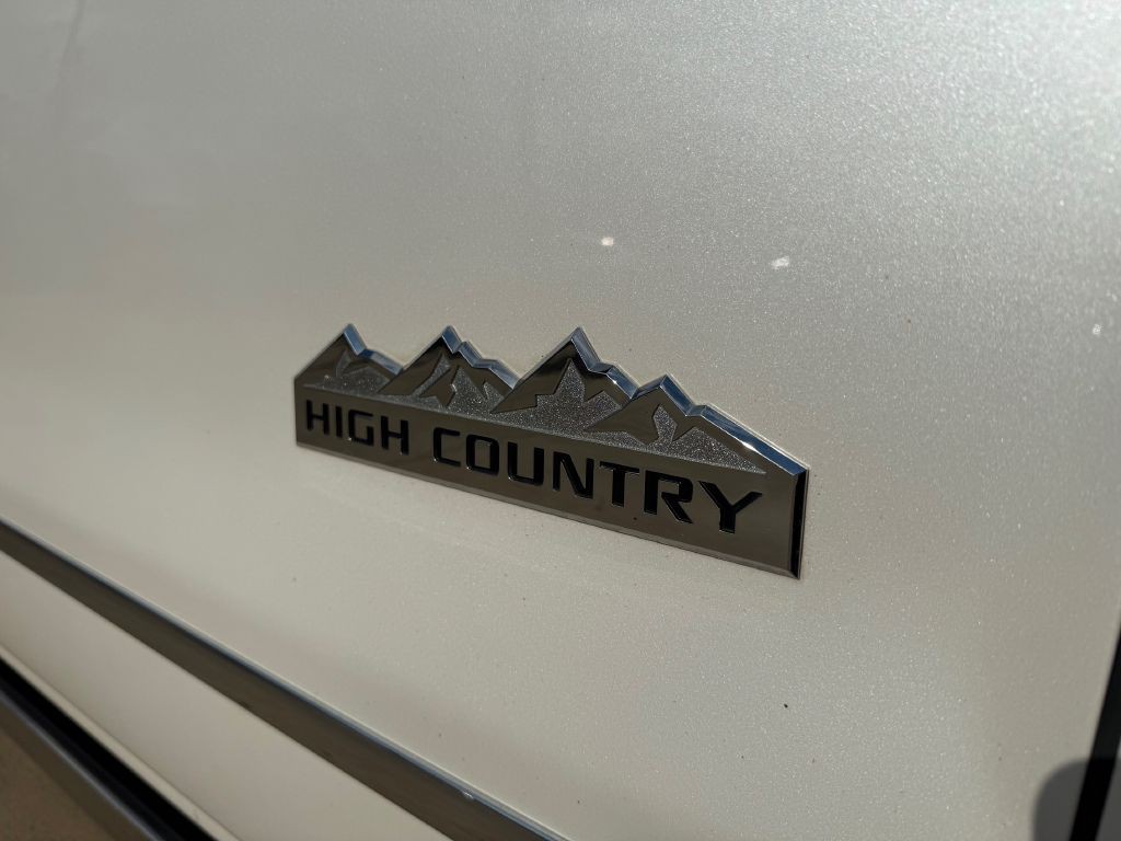 2017 Chevrolet Silverado 1500 Image 9