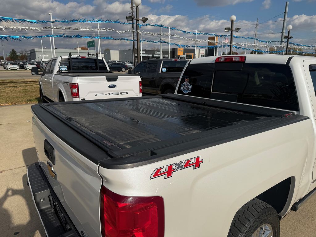2017 Chevrolet Silverado 1500 Image 11
