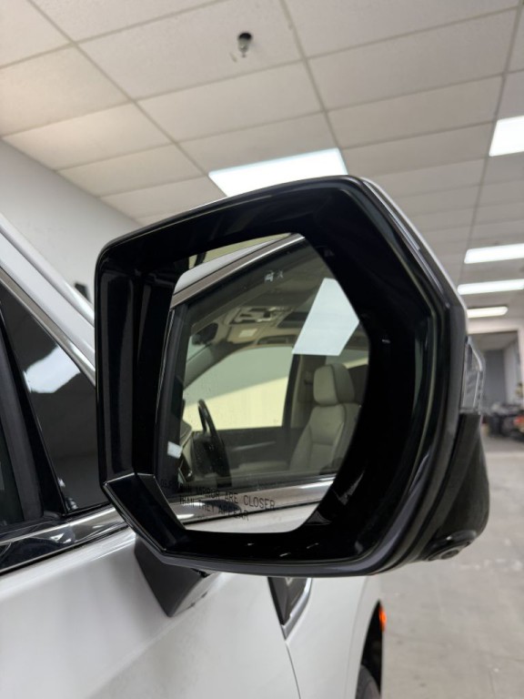 2021 GMC Yukon Image 30