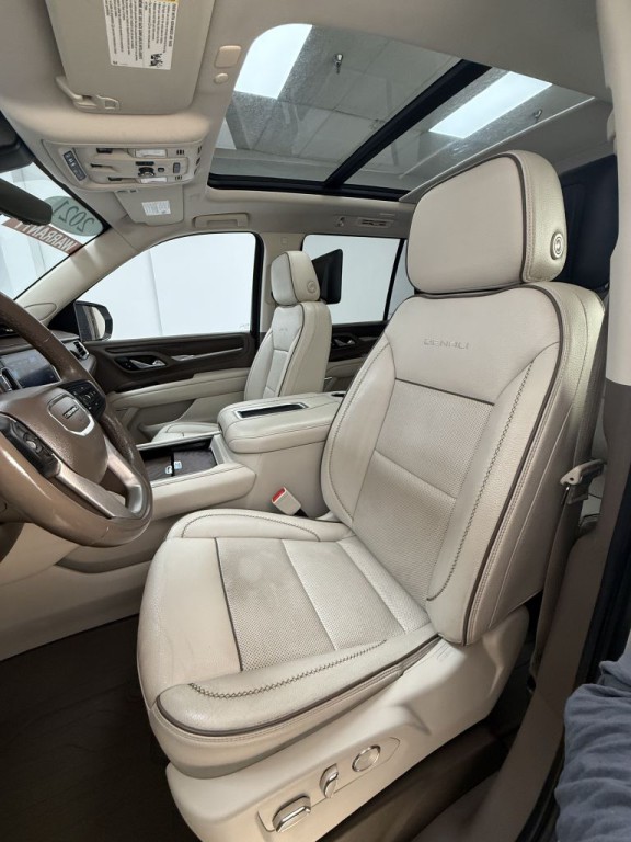 2021 GMC Yukon Image 32