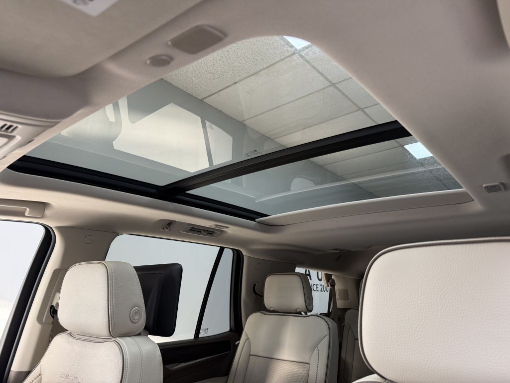 2021 GMC Yukon Image 38