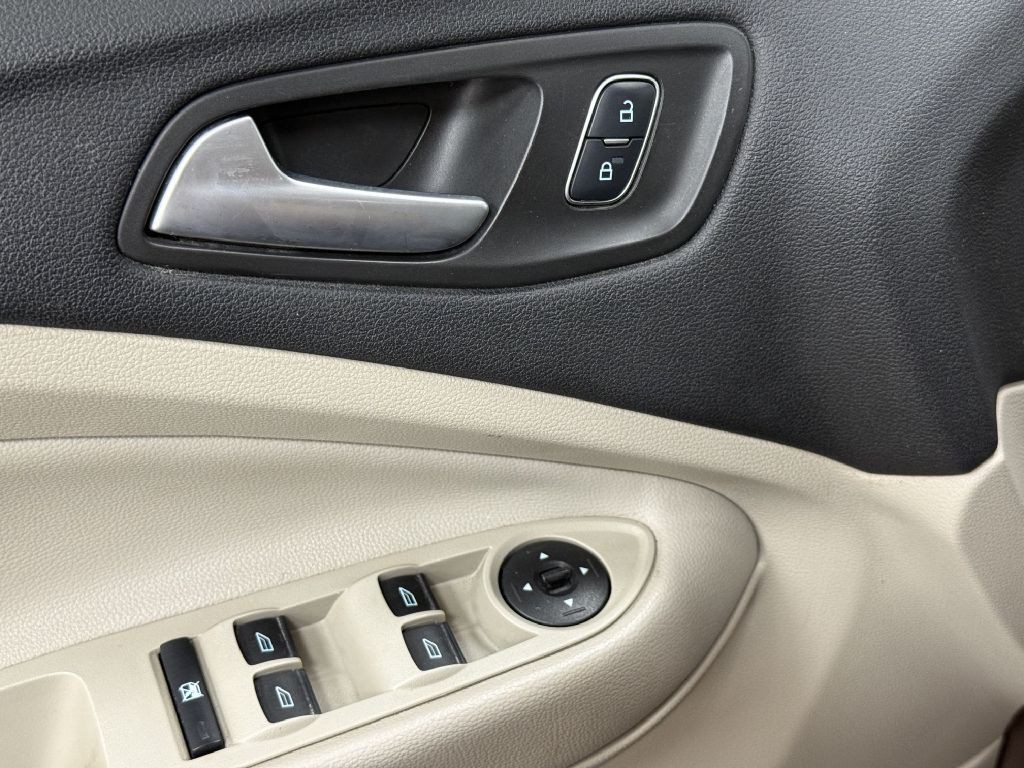 2018 Ford Escape Image 23