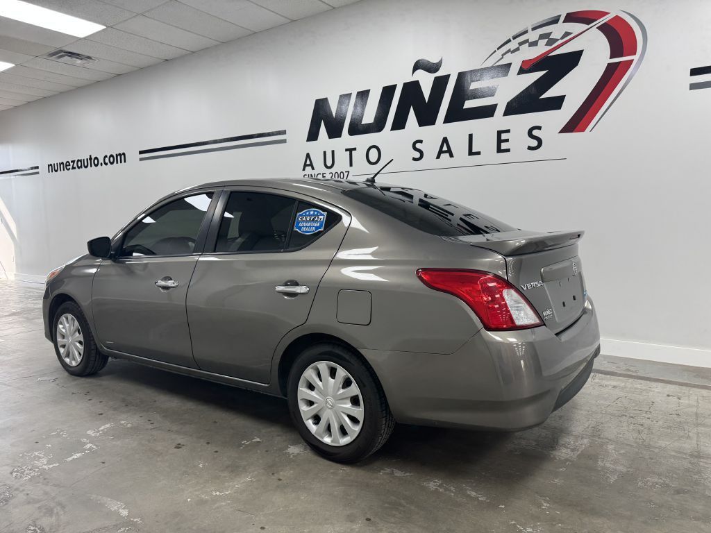 2016 Nissan Versa Image 8